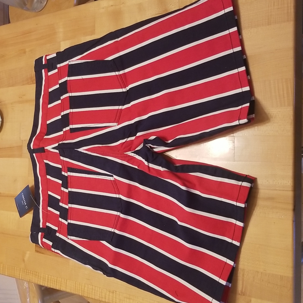 NWT Forever 21 Mens Bermudas Striped Red White & Navy, yellow - Picture 4 of 7